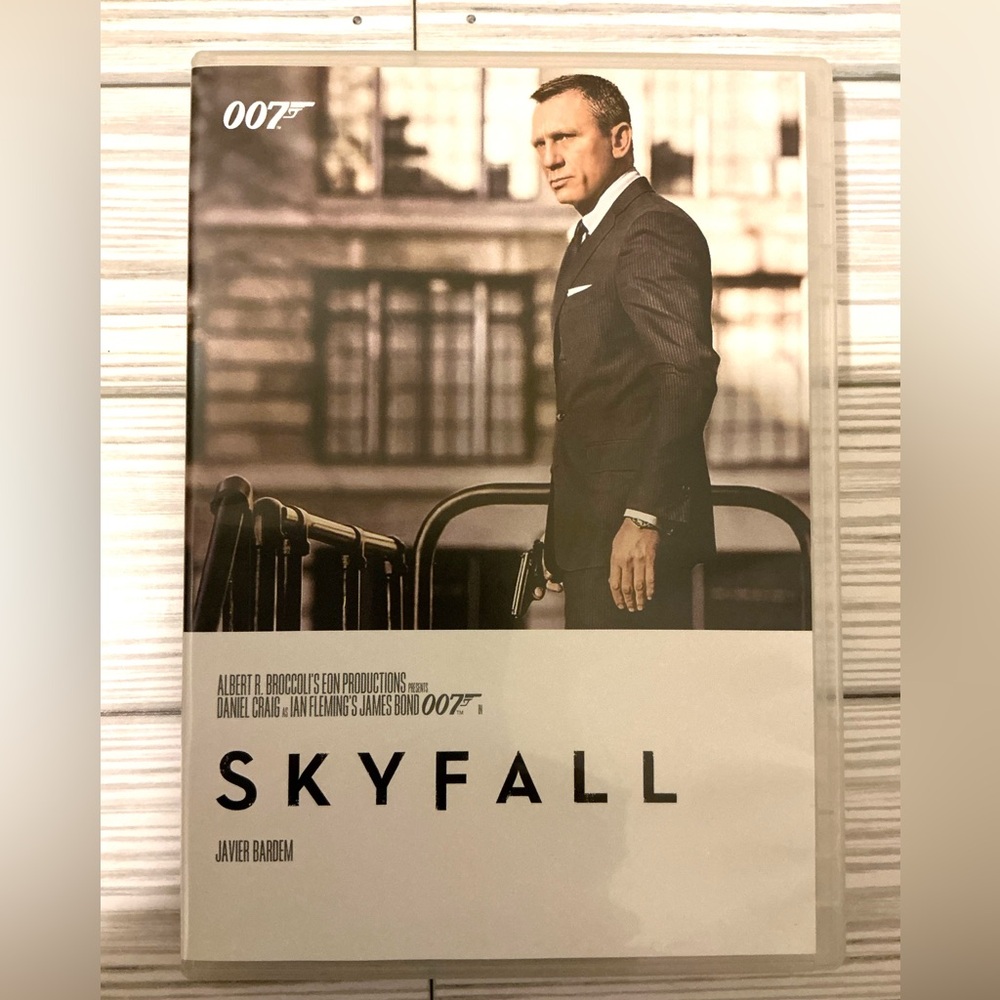 Skyfall DVD